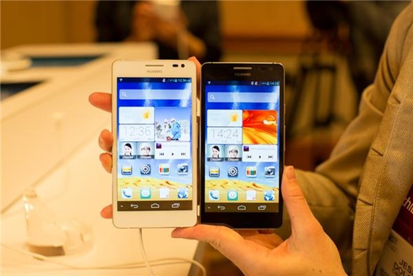 Huawei_Ascend_Mate_and_D2