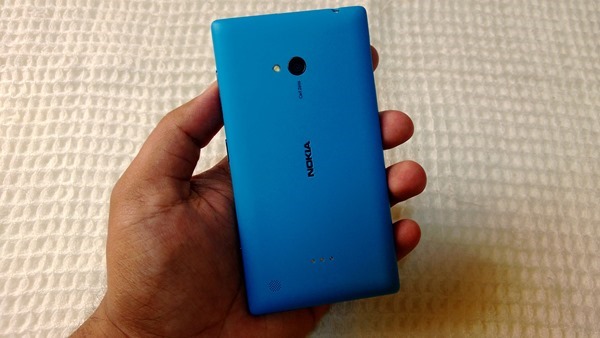 Lumia 720 unboxing (1)