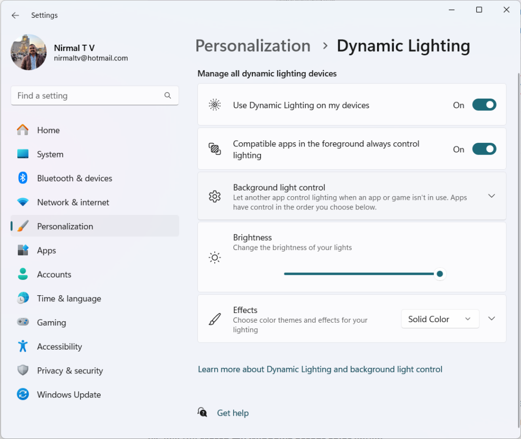 Dynamic Lighting on Windows 11